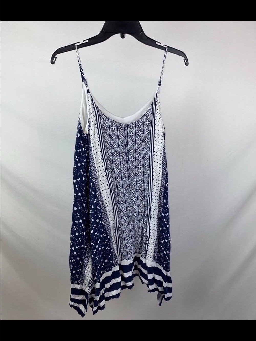 Dress - Picture 8 of 10